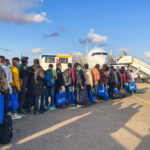 ترحيل 140 مهاجر بنغالي من ليبيا