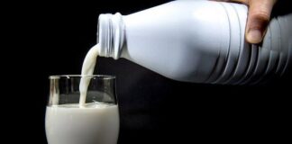 هذا ما يحدث لجسمك عندما تشرب كوبا من الحليب كل ليلة