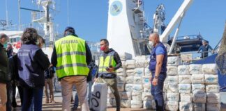 إيطاليا تسلم معدات مراقبة الحدود البحرية إلى ليبيا