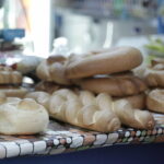 نقابة الخبازين: المخابز لجأت إلى إنقاص وزن الرغيف بدلاً عن إغلاق أبوابها