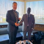 عبد المجيد وأونماخت يبحثان ملف الانتخابات