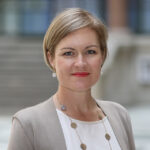 بريطانيا: على المرشحين عدم شغل مناصبهم العامة حتى الانتخابات