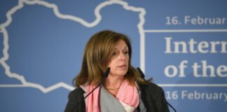 ويليامز تبحث مع عمداء البلديات تطورات الأوضاع في المشهد الليبي