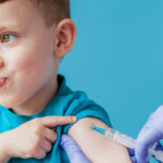 انطلاق حملة التلقيح ضد كورونا للأطفال والطلبة