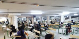 التعليم العالي تمنع على الطلبة دخول الامتحانات دون إظهار بطاقة اللقاح