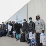 اسوشيتد برس: قوات الأمن الليبية تفرق اعتصاما للمهاجرين