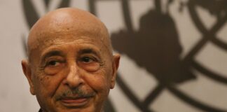 المركز الإعلامي لرئيس البرلمان ينفي قيام صالح بإيقاف صرف المرتبات بالزيادات المعلنة