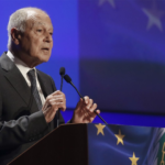 أبو الغيط يناشد بتغليب المصلحة العليا لليبيا