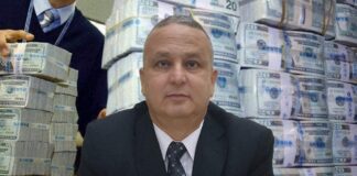 مسؤول لبناني: السوق تغرق بدولارات مجمدة مصدرها ليبيا