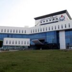 تؤكد المؤسسة الوطنية للنفط تعرض عدة مواقع بمصفاة الزاوية الى اضرار متفاوته بسبب الاشتباكات المسلحة التى حدثت مساء يوم الجمعة الموافق 22 ابريل 2022.