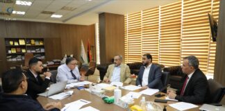 الحبري وحماد يبحثان القوانين المصاحبة لجدول الرواتب الموحد