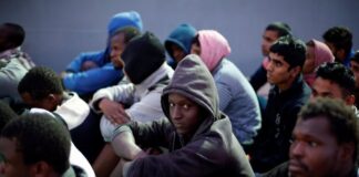 طالبوا اللجوء يعامَلون بشكل سيء عند إعادة توطينهم