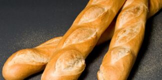 العريبي: الإقبال على شراء الخبز قلّ بسبب شكوك المواطنين بوجود مادة برومات البوتاسيوم داخل رغيف الخبز