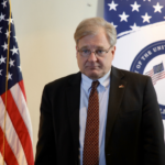 بن شرادة: السفير الأمريكي ريتشالد نورلاند لا يريد الاستقرار في ليبيا منذ البداية