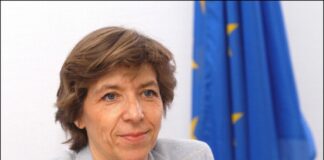 الخارجية الفرنسية تؤكد ضرورة وجود حكومة موحدة في ليبيا