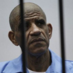 محامي السنوسي : لم يتم إحضار السنوسي إلى المحاكمة