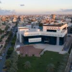 موقع وكالة استخبارات الطاقة يكشف عن ملابسات الصفقات النفطية المشبوهة وإيقاف وزير النفط