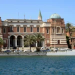 بين مطرقة المركزي وسندان المضاربة